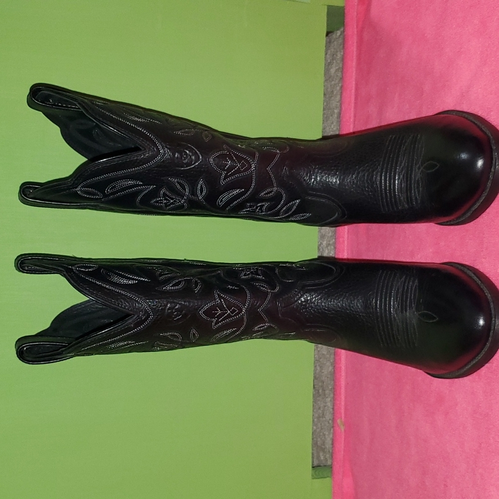 Ariat Heritage black Western boots